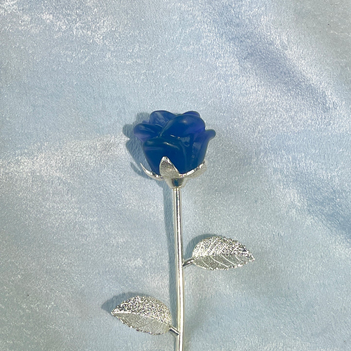 3 Crystal Roses with Holder