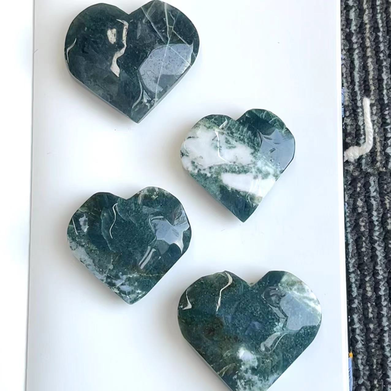 Natural crystal moss agate heart 4 pcs